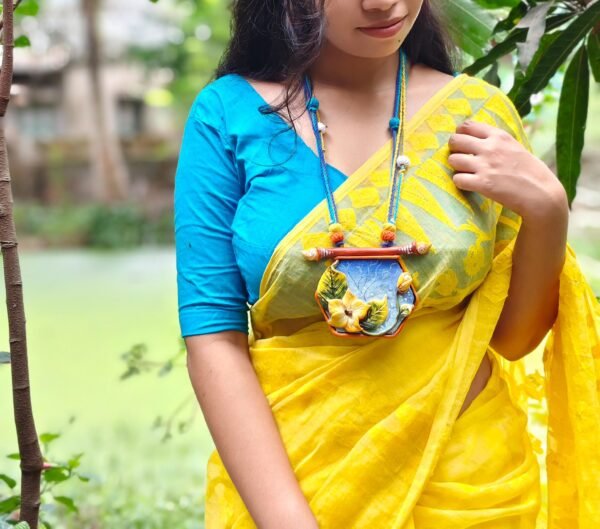 Handmade Authentic Necklace & Earings - Image 3