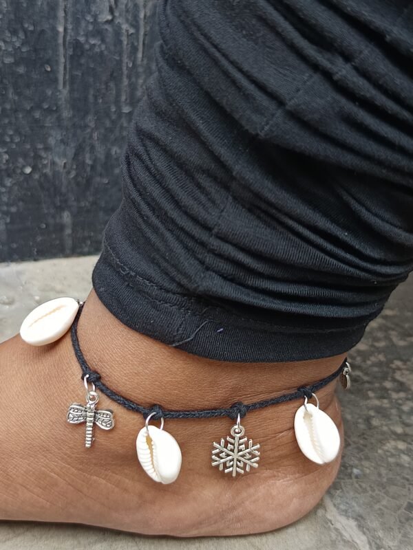Anklet